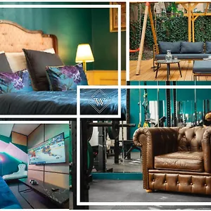 1885 By Wagnerstays 4* Prague